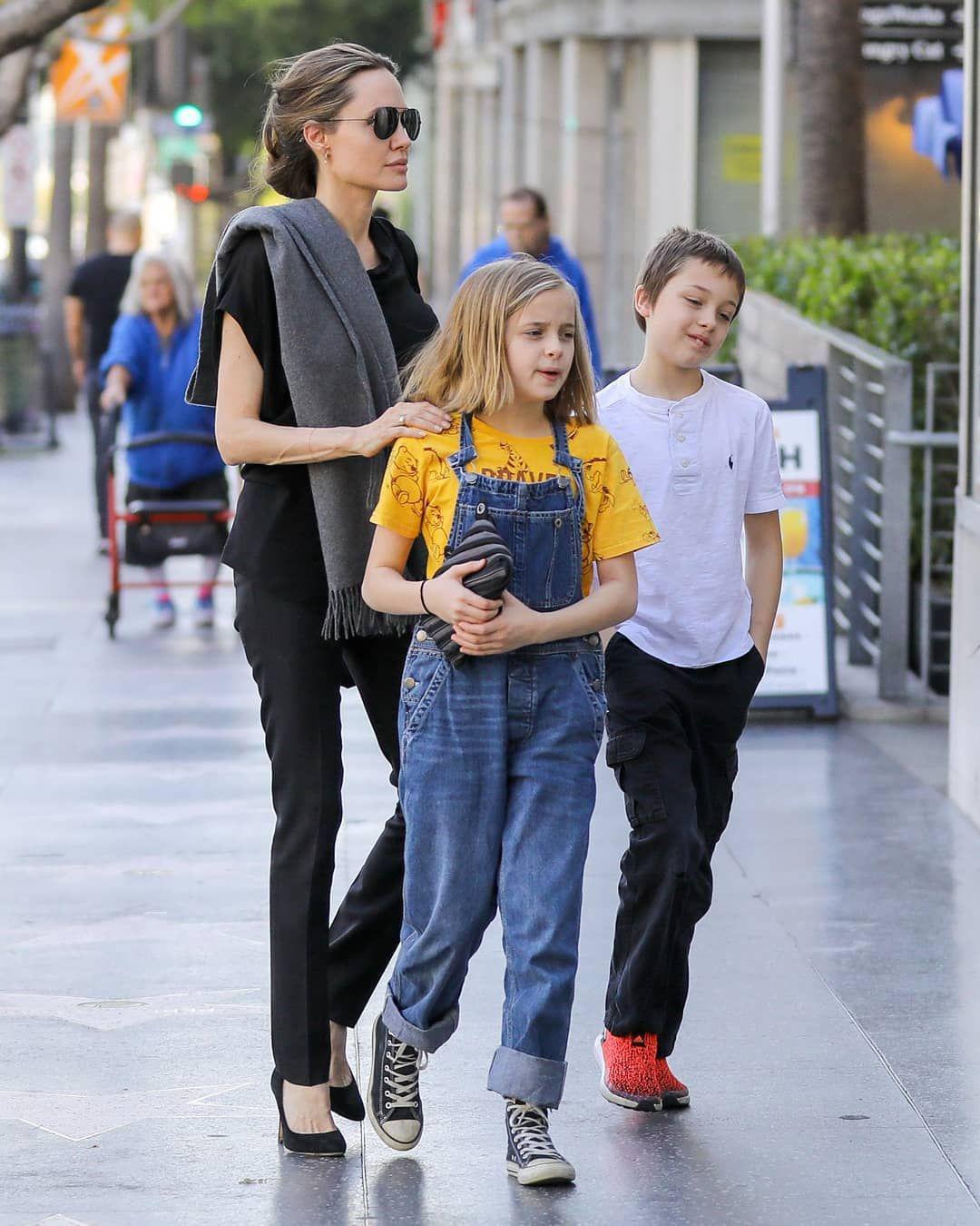 Con gái út nhà Angelina Jolie 15 tuổi xinh như thiên thần, là "rich kid" nhưng chuộng diện đồ giản dị, cá tính - 11