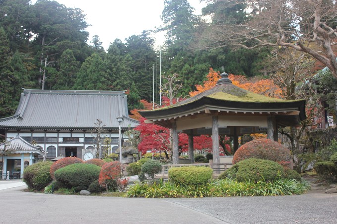 Vẻ đẹp kỳ bí tại ngôi chùa Nhật Bản hơn 600 tuổi trong tiết Thu ảnh 2