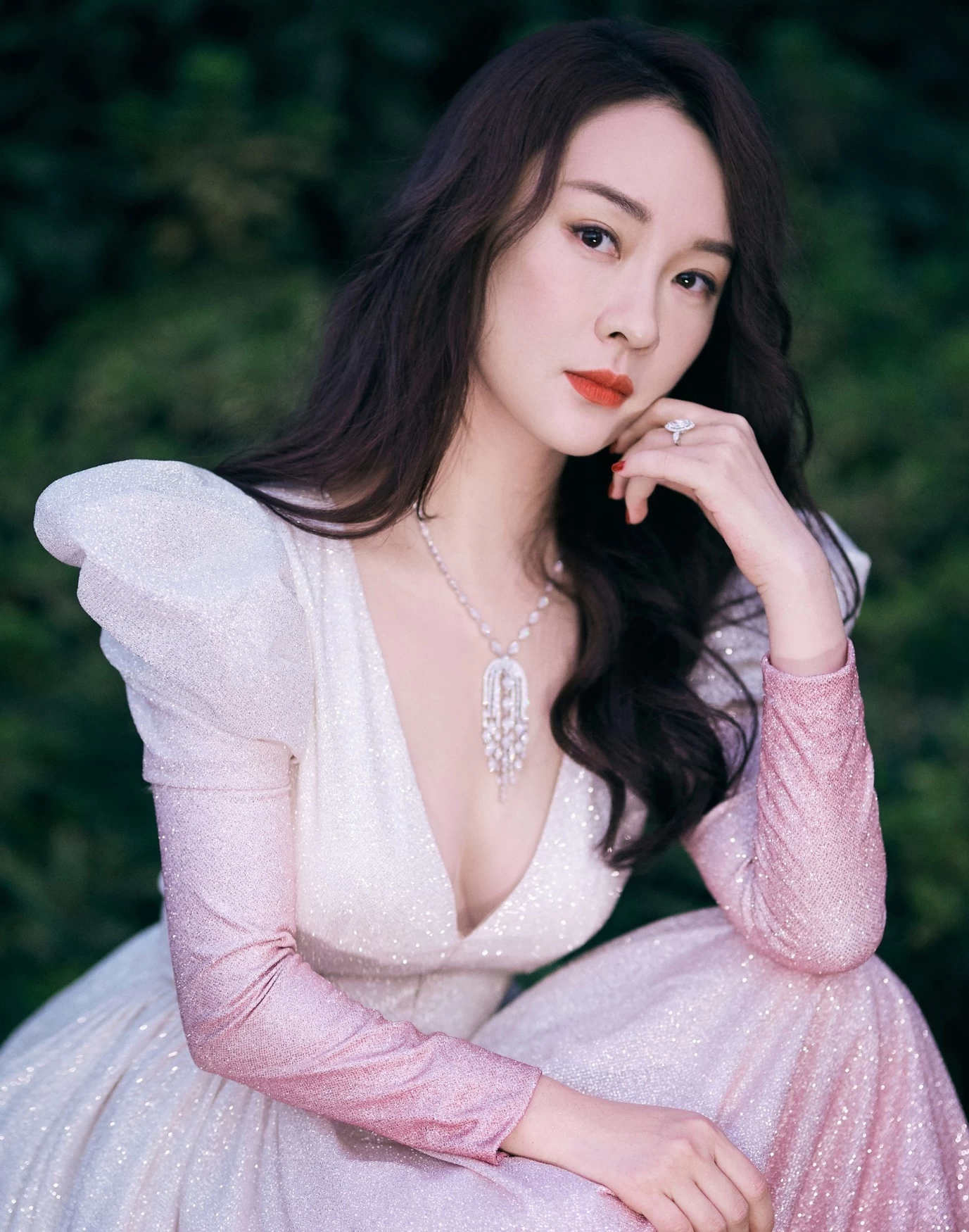 Hoắc Tư Yến: "Thất tiên nữ" quen thói làm "tiểu tam", giờ sống sang chảnh trong biệt thự hơn 20.000 m2 - 6