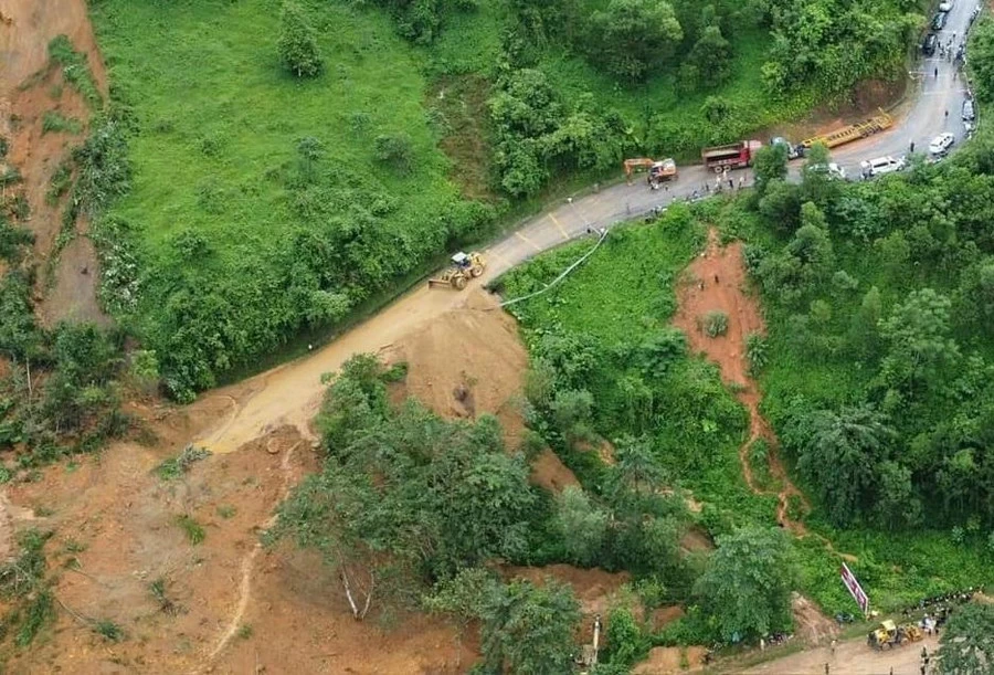 Nhiều tuyến đường trên địa bàn tỉnh Hà Giang bị sạt lở do mưa lũ.