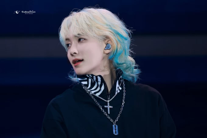 Jeonghan bị fan cuồng leak thông tin chuyến bay, đồn đoán lịch nhập ngũ vào tháng 10 năm nay