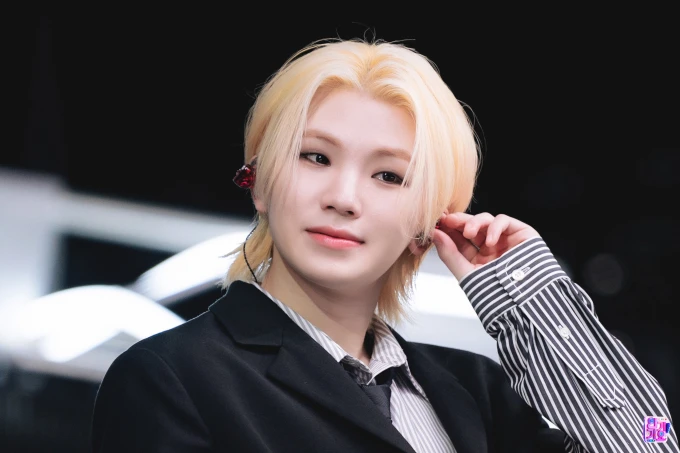 Woozi (SEVENTEEN) từng dính cáo buộc viết nhạc bằng AI đã đáp trả đanh thép rằng mọi sáng tác của SEVENTEEN đều được viết bằng người thật