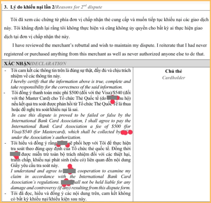 Hình ảnh thông báo khoản phí tra soát 540 USD mà chủ thẻ đính kèm trong bài đăng