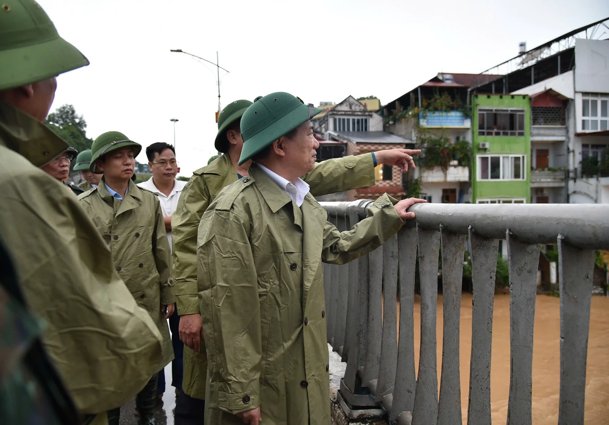 MƯA LŨ DO ẢNH HƯỞNG BÃO SỐ 3 VÀ CÁC CHỈ ĐẠO ỨNG PHÓ- Ảnh 8.