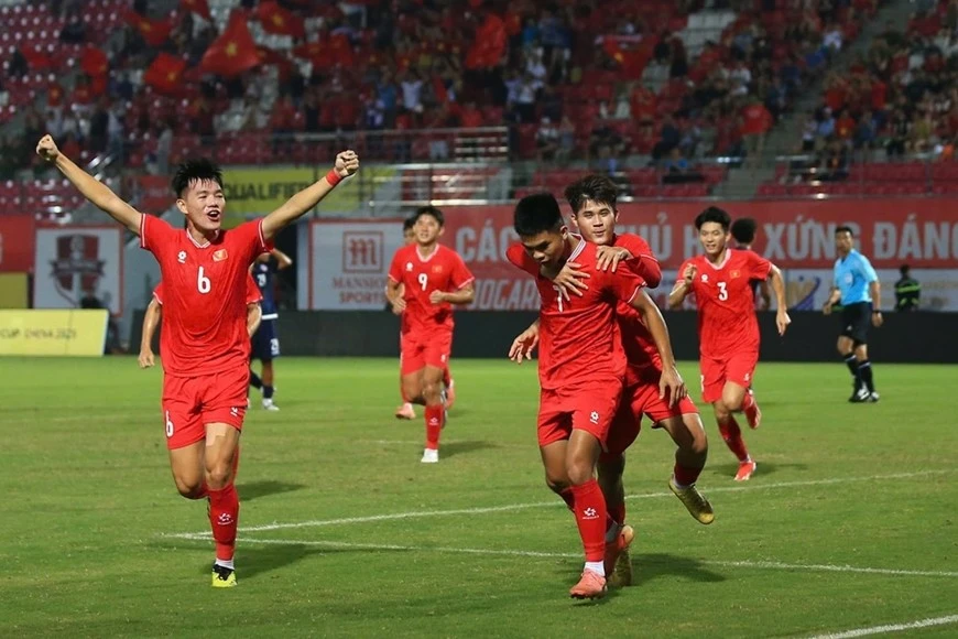 U20 Việt Nam 3-0 U20 Guam: Ba điểm nhẹ nhàng, vững ngôi đầu bảng