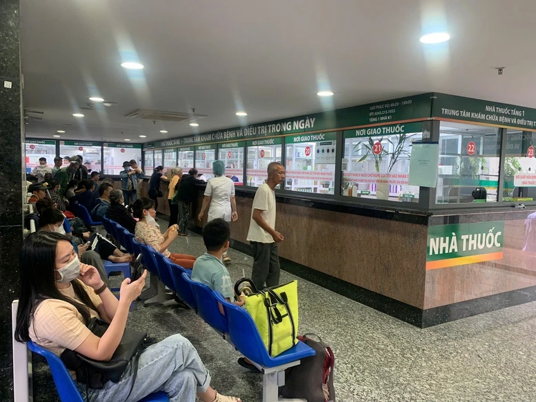 Biến thể mới của COVID-19 không có nguy cơ gia tăng đối với sức khoẻ cộng đồng- Ảnh 2.