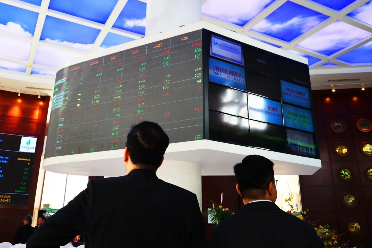 Hệ thống KRX chính thức vận hành, chứng khoán lập tức tăng điểm