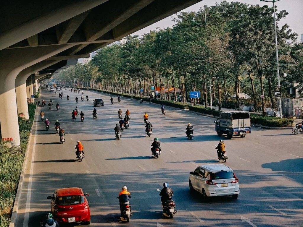 Dự báo thời tiết Hà Nội ngày 8/5: Ngày nắng nóng, chiều tối và đêm có mưa rào