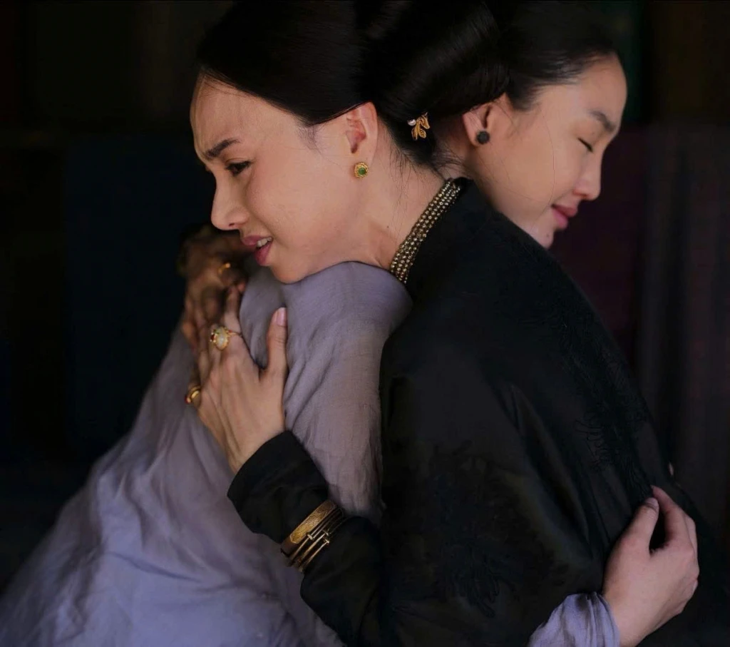 Nhan sắc xinh đẹp của