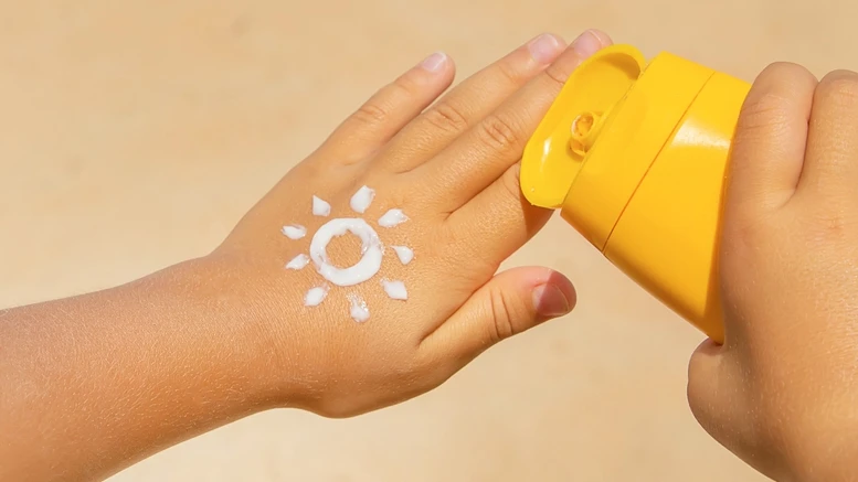 Rà soát toàn diện các loại kem chống nắng trên toàn quốc, kiểm tra chỉ số SPF- Ảnh 1.