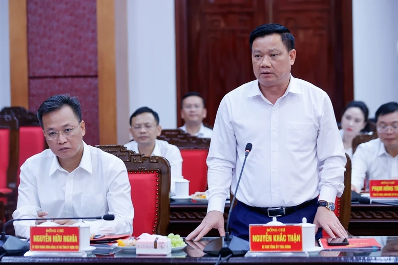 Thủ tướng: Thái Bình cần lấn biển và làm ngay tuyến đường 10 làn kết nối với Hưng Yên- Ảnh 3.