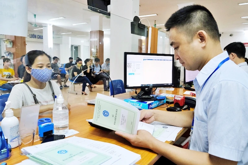 Từ 1/7/2025, chủ hộ kinh doanh phải đóng bảo hiểm xã hội bắt buộc