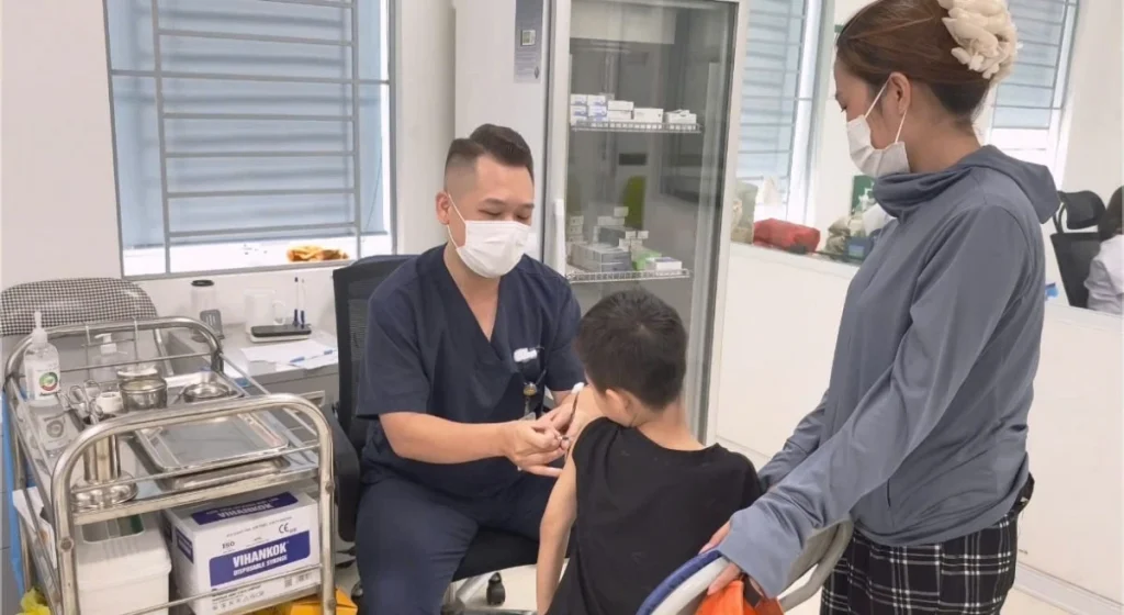 Nhiều trường hợp trẻ em bị chó cắn dịp hè
