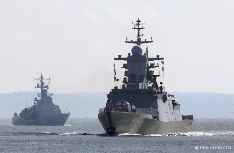 Chiến hạm của Hạm đội Baltic Nga trong cuộc tập trận.
