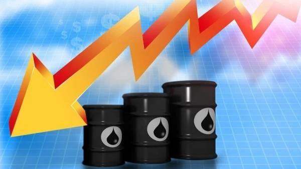 Giá xăng dầu hôm nay (24/6): Giá dầu thế giới tiếp tục giảm