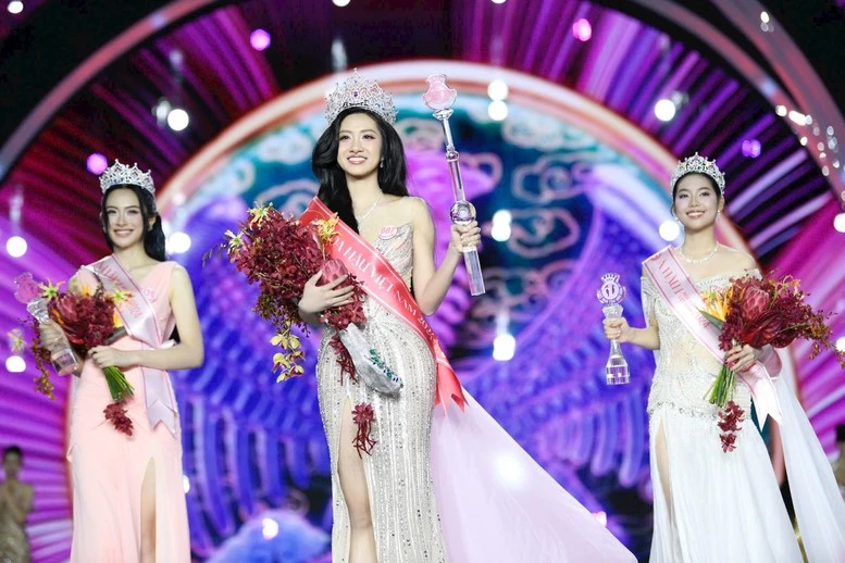 Hà Trúc Linh đến từ Phú Yên đăng quang Hoa hậu Việt Nam 2024- Ảnh 2.