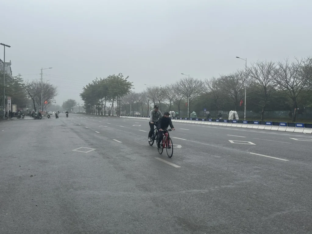 Dự báo thời tiết Hà Nội ngày 24/6: Ngày nắng, chiều tối và đêm có mưa rào rải rác