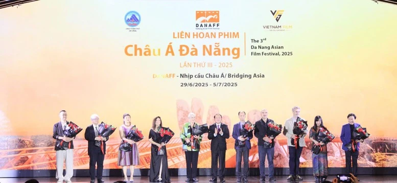 Khai mạc Liên hoan phim châu Á Đà Nẵng lần thứ ba- Ảnh 4.