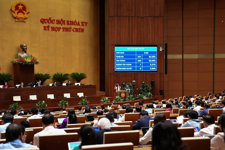 Miễn học phí: Mệnh lệnh vì dân, vì tương lai- Ảnh 1.