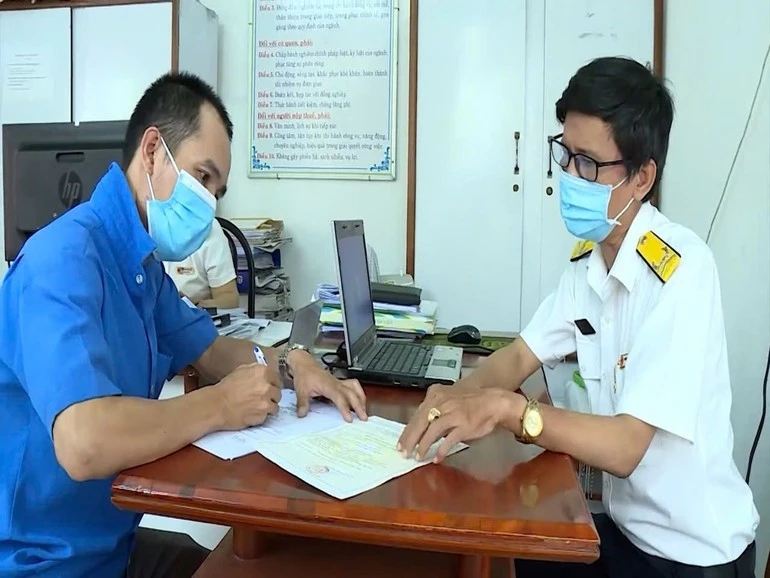 Tạm dừng kiểm tra thuế tại trụ sở người nộp thuế