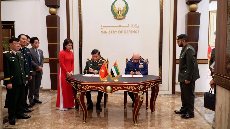 Việt Nam và UAE ký Ý định thư về hợp tác quốc phòng