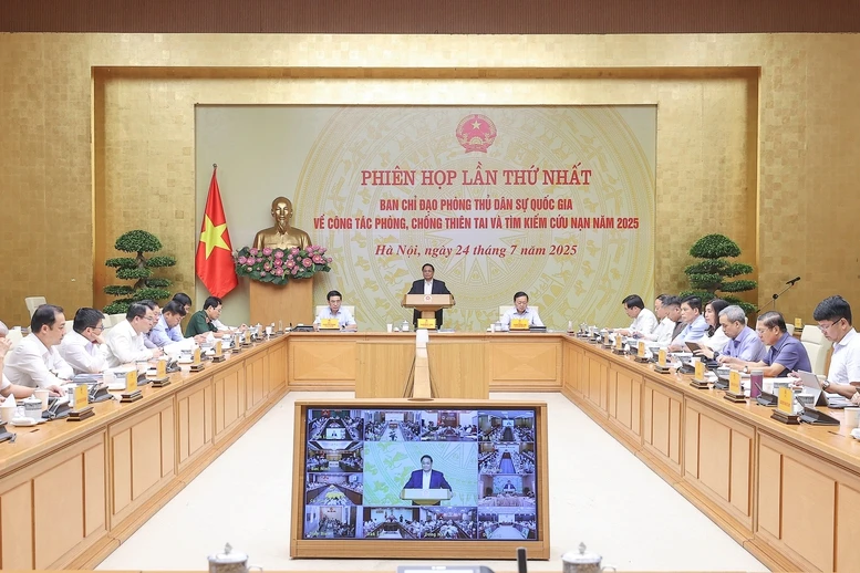 Thủ tướng: Tạo đột phá về năng lực phòng chống thiên tai, lập phương án sơ tán đến từng hộ dân- Ảnh 9.