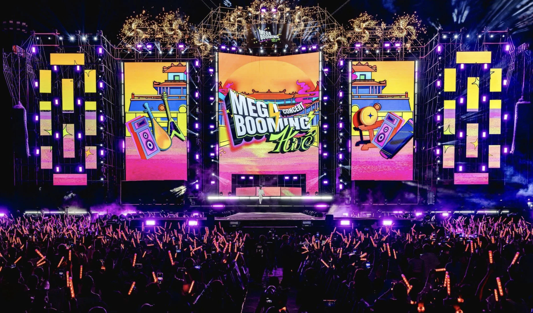 Hình ảnh tại sự kiện trước của Mega Booming Day 1