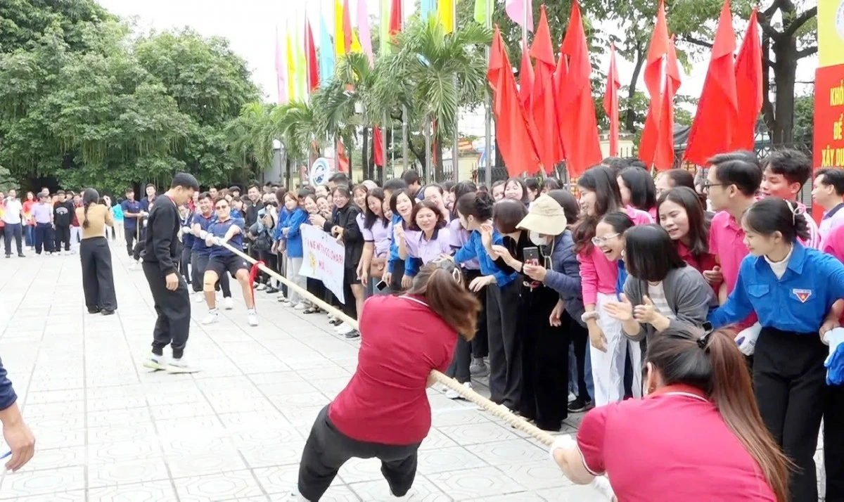 Hà Nội: Lan tỏa tinh thần “Khỏe để xây dựng và bảo vệ Tổ quốc” Hà Nội: Lan tỏa tinh thần “Khỏe để xây dựng và bảo vệ Tổ quốc”