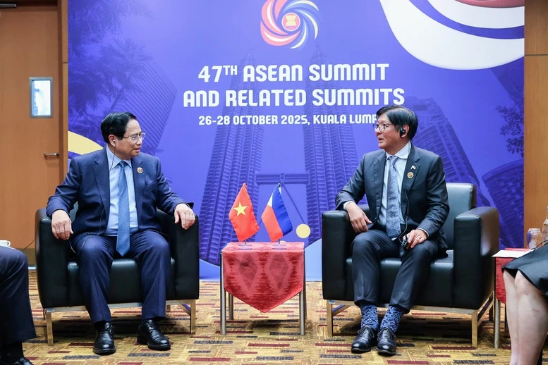 Thủ tướng Phạm Minh Chính gặp Tổng thống Philippines- Ảnh 2. Thủ tướng Phạm Minh Chính gặp Tổng thống Philippines- Ảnh 2.