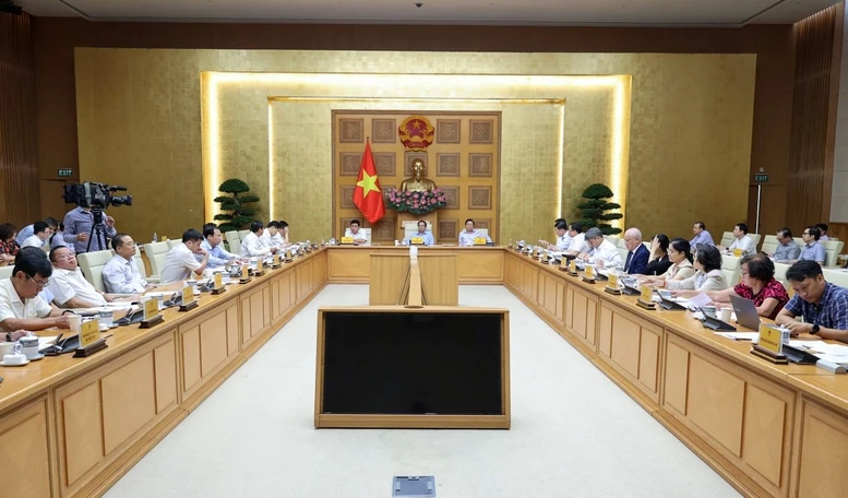Thường trực Chính phủ làm việc với các hiệp hội, doanh nghiệp về tháo gỡ vướng mắc hợp chuẩn, hợp quy hàng hóa- Ảnh 1.