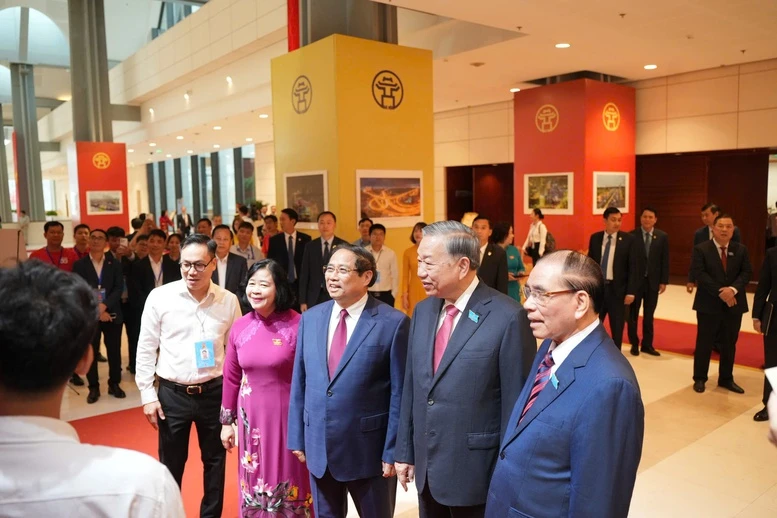 Tổng Bí thư Tô Lâm dự Đại hội Đại biểu Đảng bộ TP. Hà Nội lần thứ XVIII- Ảnh 5. Tổng Bí thư Tô Lâm dự Đại hội Đại biểu Đảng bộ TP. Hà Nội lần thứ XVIII- Ảnh 5.