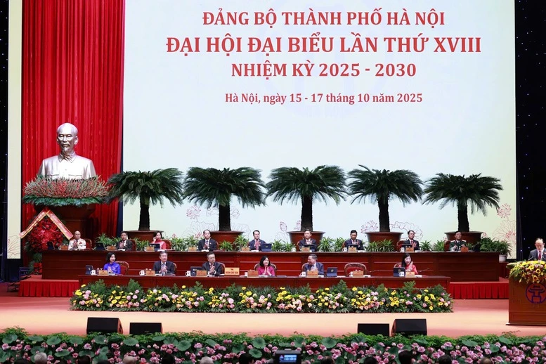 Tổng Bí thư Tô Lâm dự Đại hội Đại biểu Đảng bộ TP. Hà Nội lần thứ XVIII- Ảnh 6. Tổng Bí thư Tô Lâm dự Đại hội Đại biểu Đảng bộ TP. Hà Nội lần thứ XVIII- Ảnh 6.