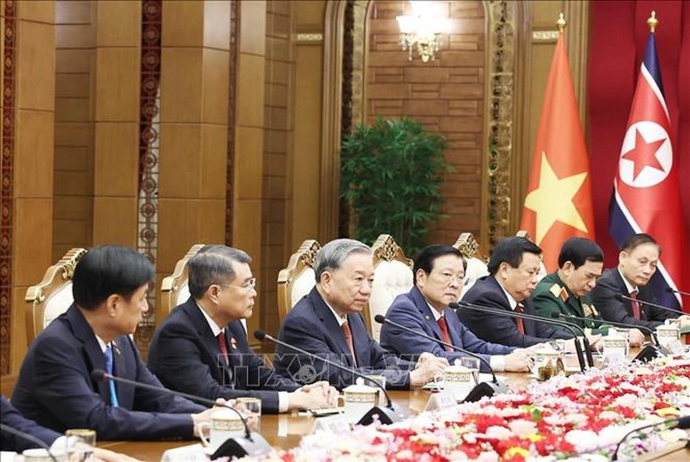 Tổng Bí thư Tô Lâm hội đàm với Tổng Bí thư, Chủ tịch Quốc vụ Triều Tiên Kim Jong Un- Ảnh 2.