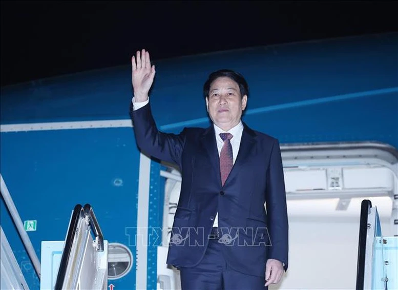 Chủ tịch nước kết thúc tốt đẹp chuyến công tác tham dự Tuần lễ Cấp cao APEC- Ảnh 1. Chủ tịch nước kết thúc tốt đẹp chuyến công tác tham dự Tuần lễ Cấp cao APEC- Ảnh 1.