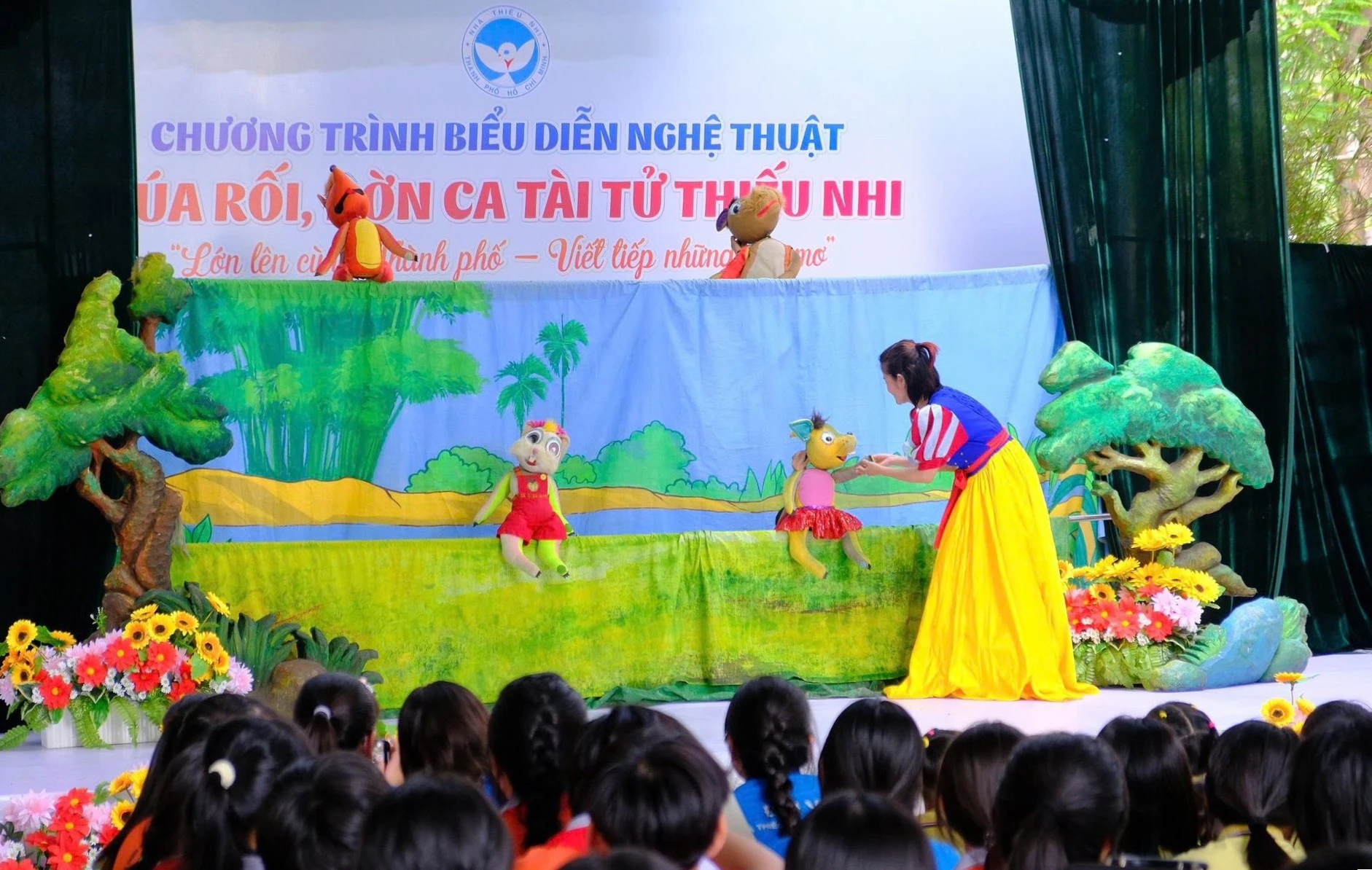 Để văn học nghệ thuật thiếu nhi TPHCM phát triển xứng tầm Chương trình biểu diễn múa rối trong khuôn khổ Tuần lễ VHNT dành cho thiếu nhi TPHCM 2025 - Ảnh: Nhà Thiếu nhi TPHCM.