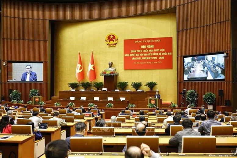Huy động cao nhất mọi nguồn lực, thực hiện thắng lợi Nghị quyết Đảng bộ Quốc hội- Ảnh 2. Huy động cao nhất mọi nguồn lực, thực hiện thắng lợi Nghị quyết Đảng bộ Quốc hội- Ảnh 2.