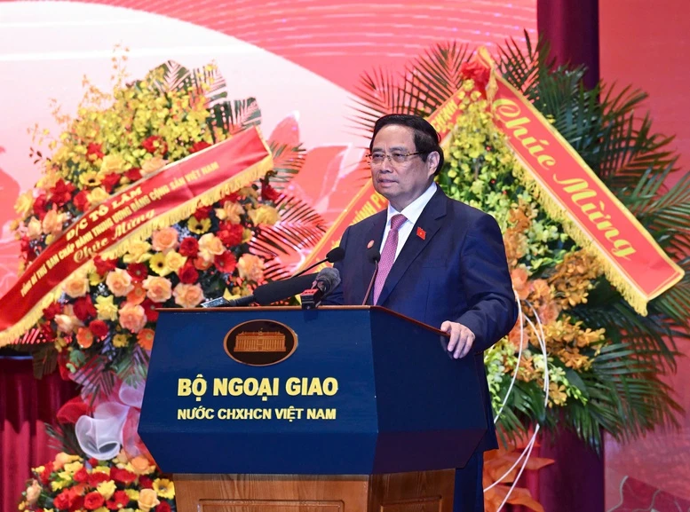 Thủ tướng: Xây dựng nền ngoại giao toàn diện, hiện đại, chuyên nghiệp, mang đậm bản sắc Việt Nam- Ảnh 8. Thủ tướng: Xây dựng nền ngoại giao toàn diện, hiện đại, chuyên nghiệp, mang đậm bản sắc Việt Nam- Ảnh 8.