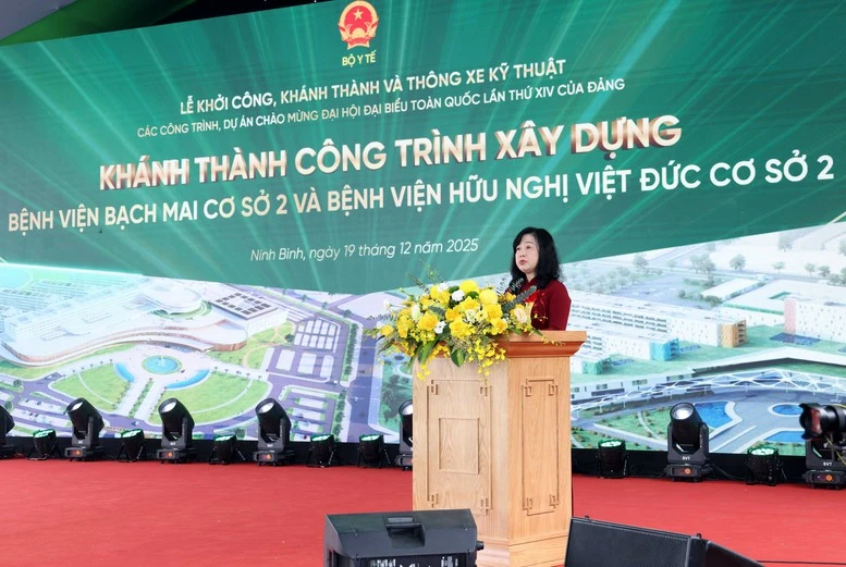 Phó Thủ tướng Lê Thành Long dự khánh thành công trình xây dựng Bệnh viện Bạch Mai và Việt Đức cơ sở 2- Ảnh 3.