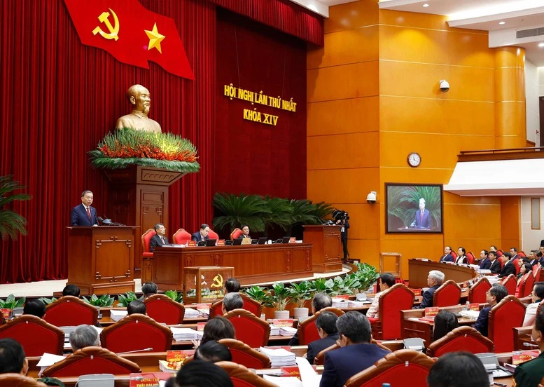 Chỉ thị của Bộ Chính trị về nghiên cứu, học tập, quán triệt, tuyên truyền và triển khai thực hiện Nghị quyết Đại hội XIV của Đảng- Ảnh 1.