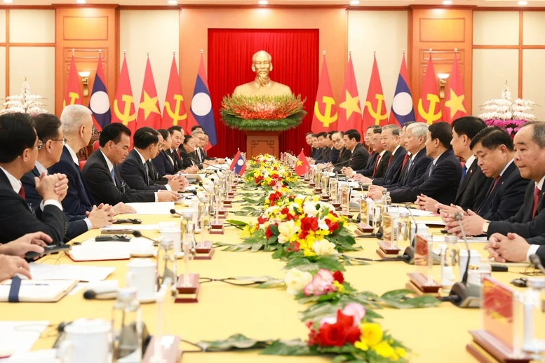 Củng cố nền tảng chính trị vững chắc, đưa quan hệ Việt - Lào ngày càng đi vào chiều sâu- Ảnh 2.