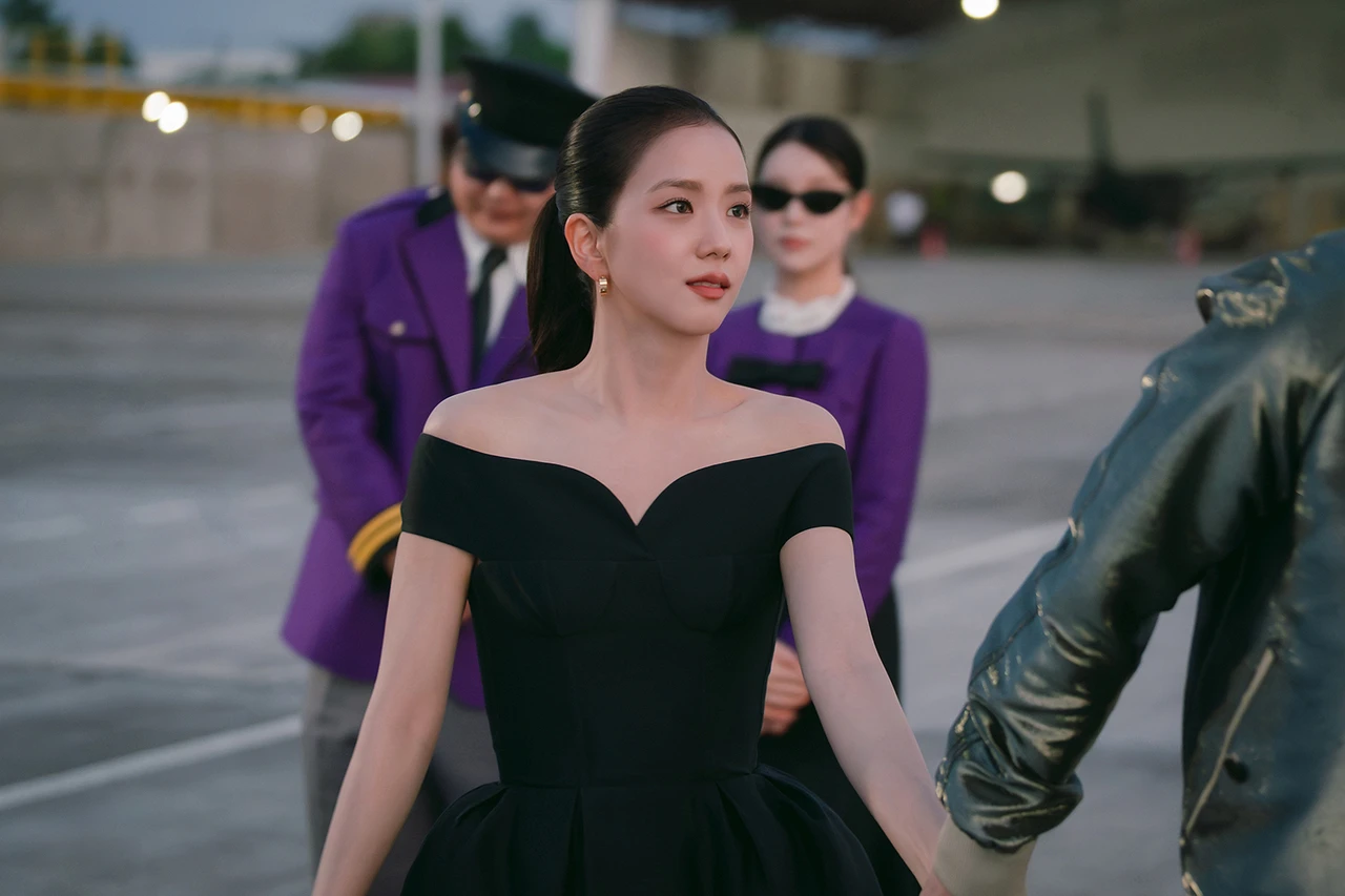 Boyfriend on Demand, với sự tham gia của Jisoo (thành viên nhóm Blackpink) (Netflix)