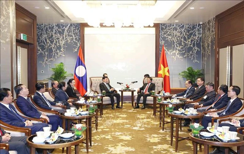 Thường trực Ban Bí thư Trần Cẩm Tú chủ trì tiễn Tổng Bí thư, Chủ tịch nước Lào- Ảnh 3. Thường trực Ban Bí thư Trần Cẩm Tú chủ trì tiễn Tổng Bí thư, Chủ tịch nước Lào- Ảnh 3.