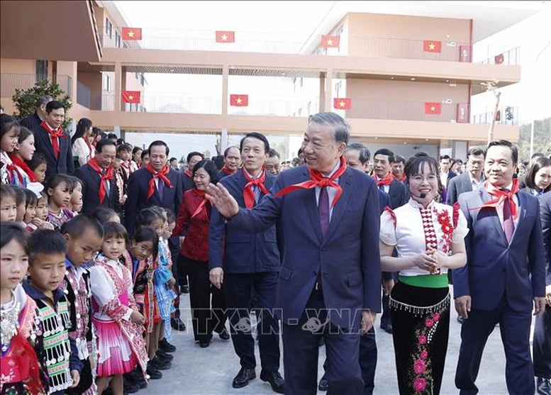 Tổng Bí thư Tô Lâm dự lễ khánh thành trường phổ thông nội trú liên cấp tại Điện Biên- Ảnh 1. Tổng Bí thư Tô Lâm dự lễ khánh thành trường phổ thông nội trú liên cấp tại Điện Biên- Ảnh 1.