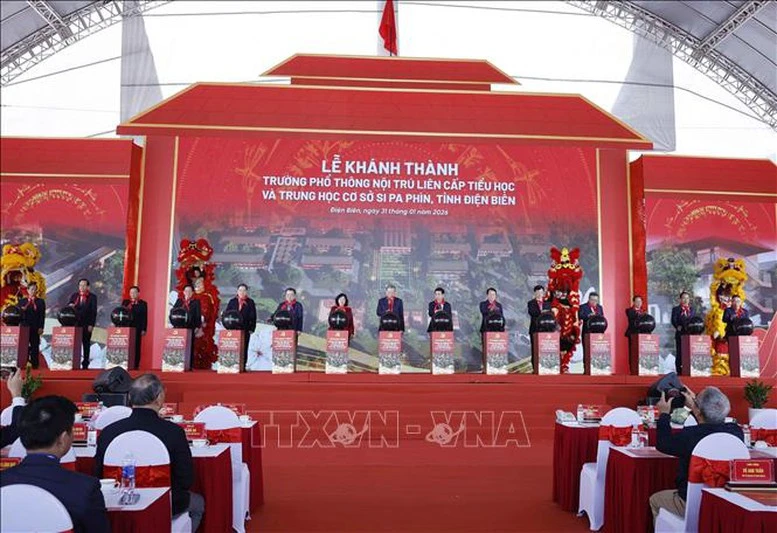 Tổng Bí thư Tô Lâm dự lễ khánh thành trường phổ thông nội trú liên cấp tại Điện Biên- Ảnh 2. Tổng Bí thư Tô Lâm dự lễ khánh thành trường phổ thông nội trú liên cấp tại Điện Biên- Ảnh 2.