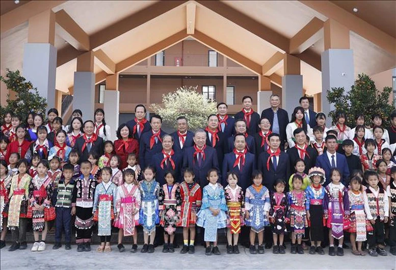Tổng Bí thư Tô Lâm dự lễ khánh thành trường phổ thông nội trú liên cấp tại Điện Biên- Ảnh 3. Tổng Bí thư Tô Lâm dự lễ khánh thành trường phổ thông nội trú liên cấp tại Điện Biên- Ảnh 3.
