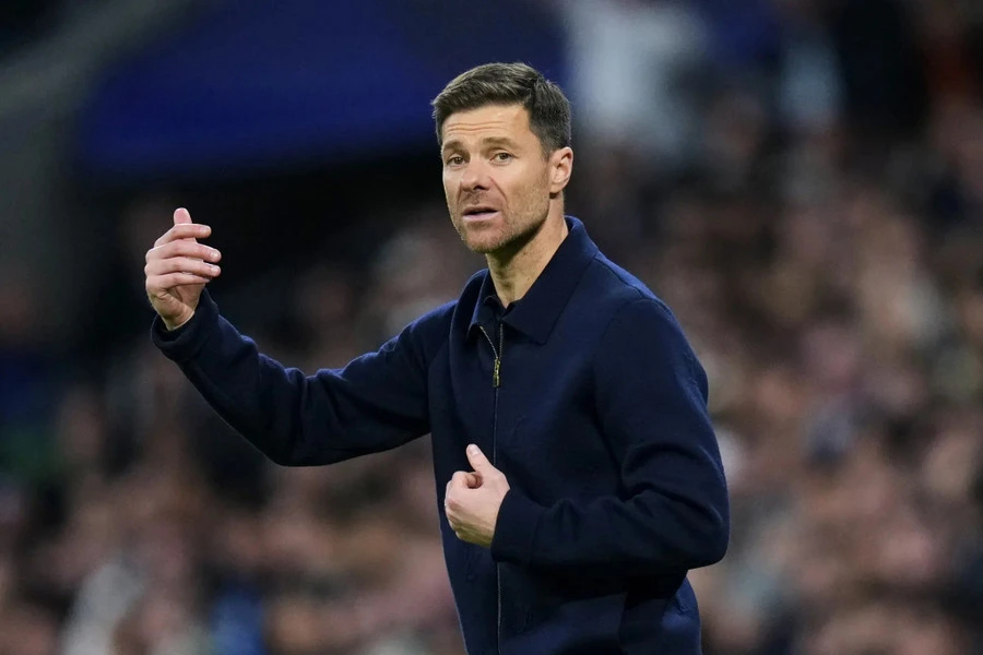 HLV Xabi Alonso cũng có tên trong danh sách rút gọn có khả năng thay thế Pep Guardiola ở Man City. pep-3.jpg