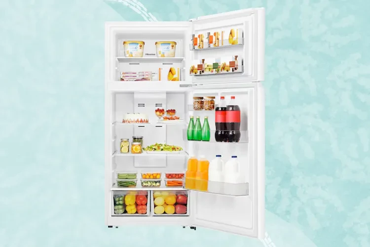 Cách tân tủ lạnh để thực phẩm tươi lâu Tủ lạnh ngày Tết thường trong tình trạng quá tải. Để tránh mùi thức ăn lẫn lộn và héo úa, các chị cần sắp xếp theo khoa học: