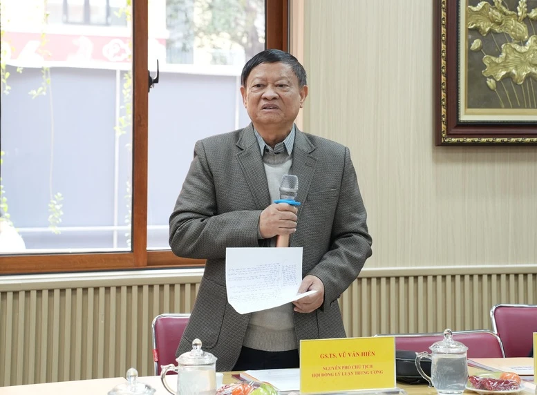 CẬP NHẬT Tọa đàm: Nhiệm vụ bảo vệ an ninh và an ninh phi truyền thống trong văn kiện Đại hội XIV của Đảng- Ảnh 2.