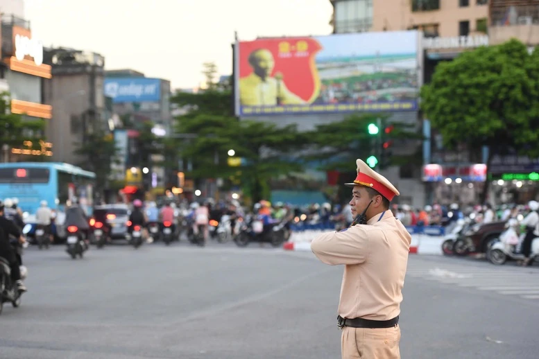 Chi tiết phân luồng giao thông tại Hà Nội và TPHCM những ngày cận Tết- Ảnh 1.