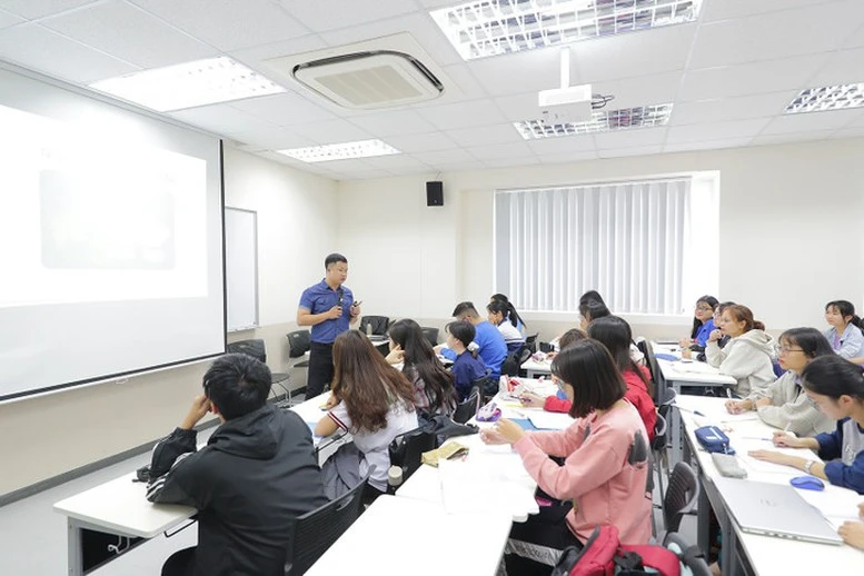 Đề xuất mức phụ cấp ưu đãi đối với giảng viên đồng cơ hữu- Ảnh 1. Đề xuất mức phụ cấp ưu đãi đối với giảng viên đồng cơ hữu- Ảnh 1.